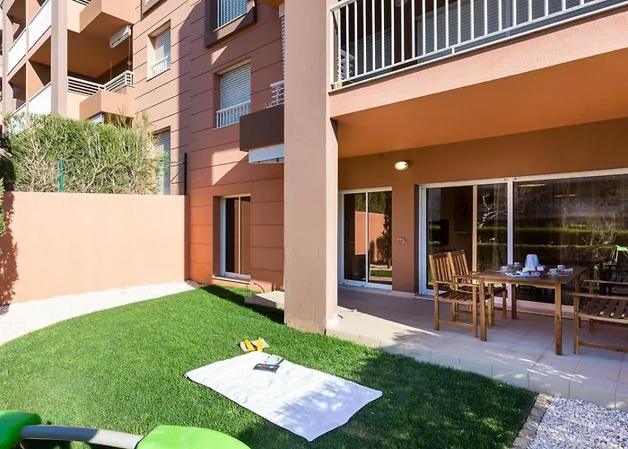 Paradise Apartment *